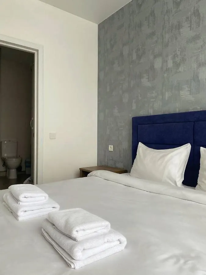Nyvky Residence Kyiv 3*,